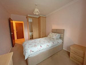 Photo 4- click for photo gallery